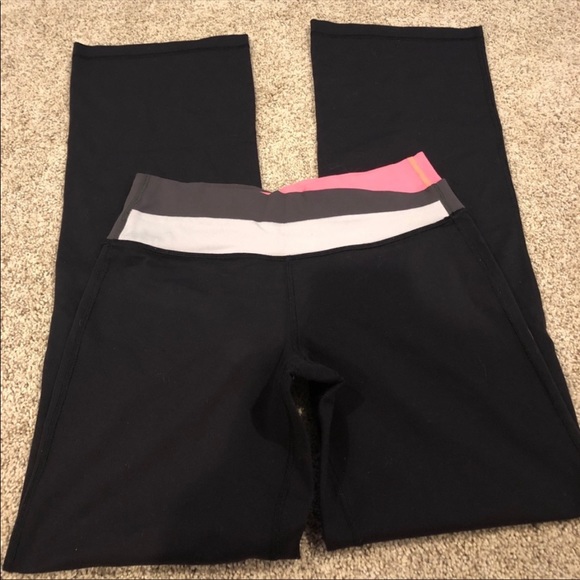 lululemon athletica Pants - Lululemon yoga pants size 6